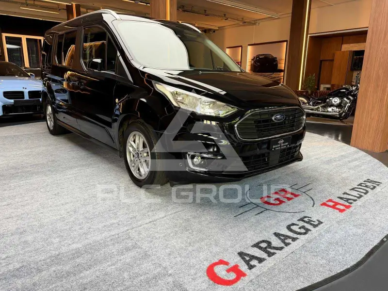 2019 Ford Tourneo