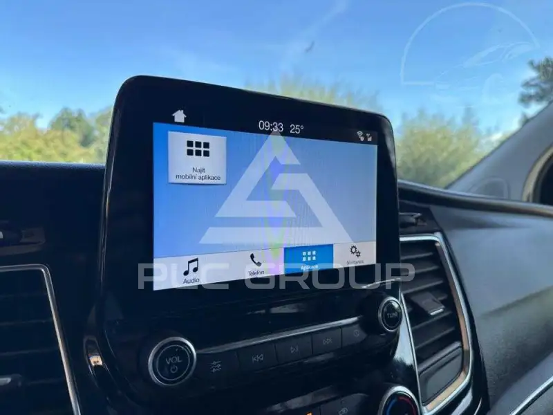 2019 Ford Tourneo