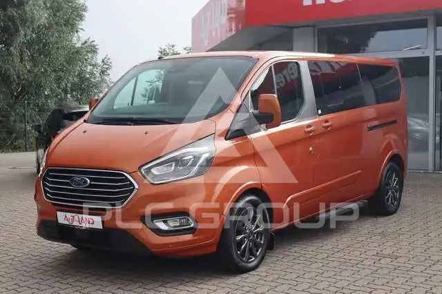 2019 Ford Tourneo