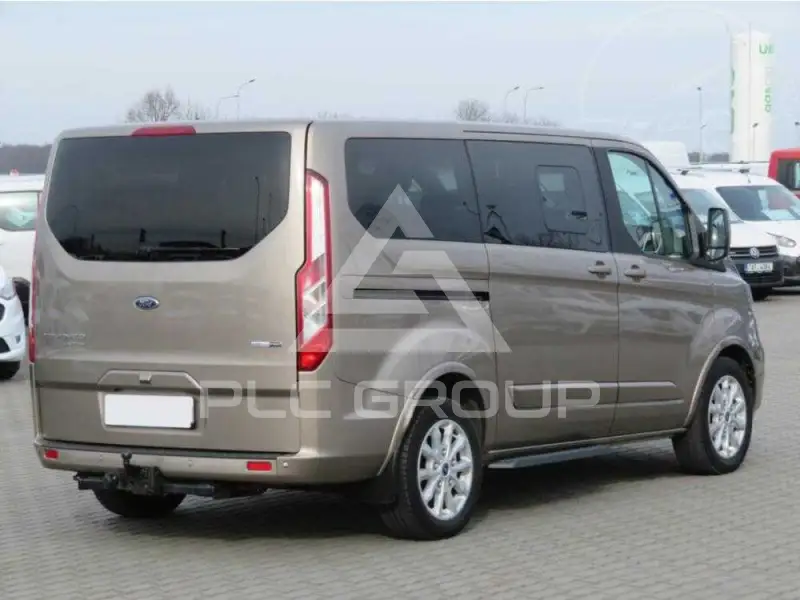 2019 Ford Tourneo