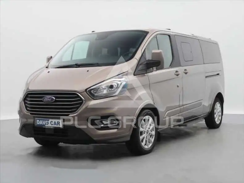 2019 Ford Tourneo