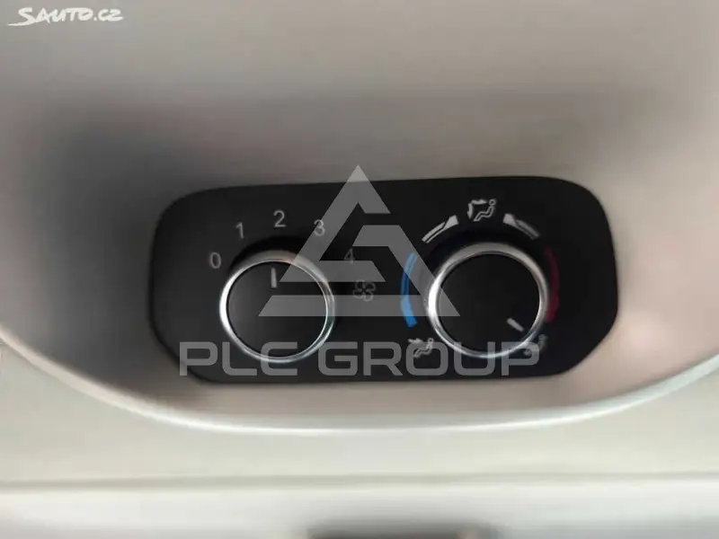 2019 Ford Tourneo