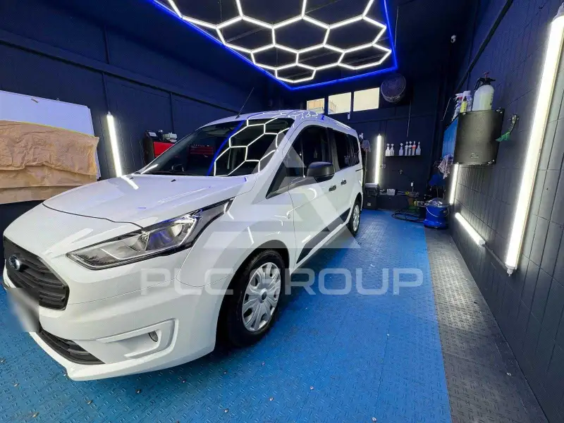 2019 Ford Tourneo