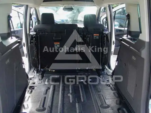 2019 Ford Tourneo