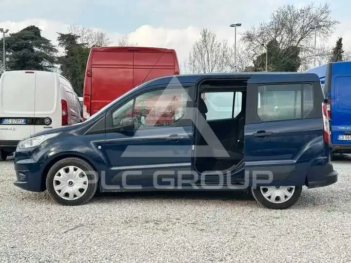 2019 Ford Tourneo