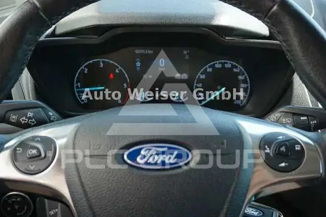 2019 Ford Tourneo