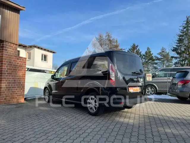 2019 Ford Tourneo