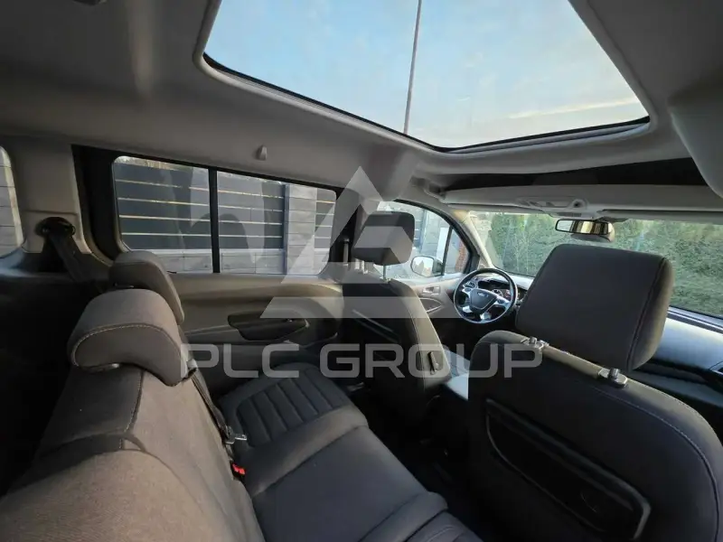 2019 Ford Tourneo