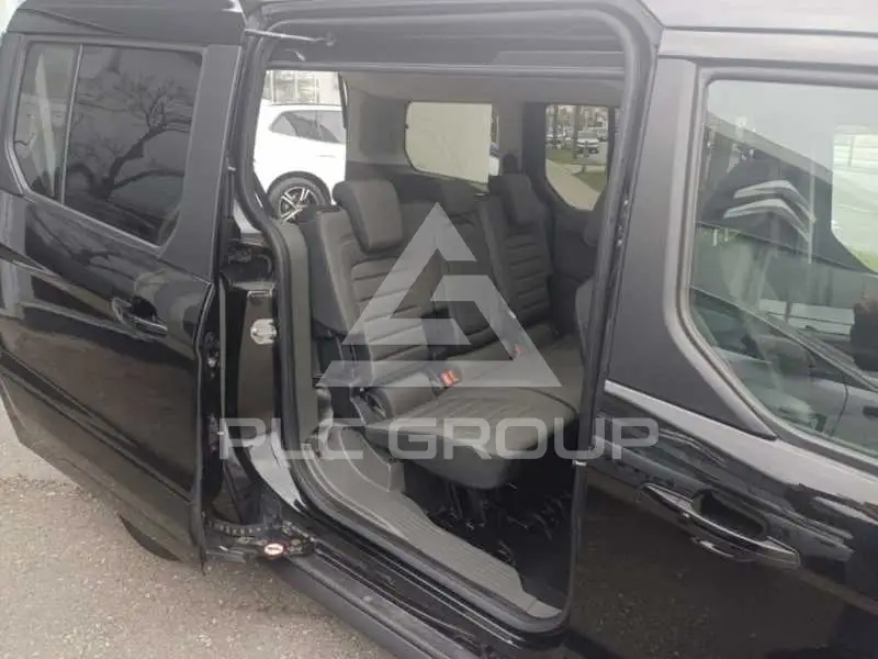 2019 Ford Tourneo