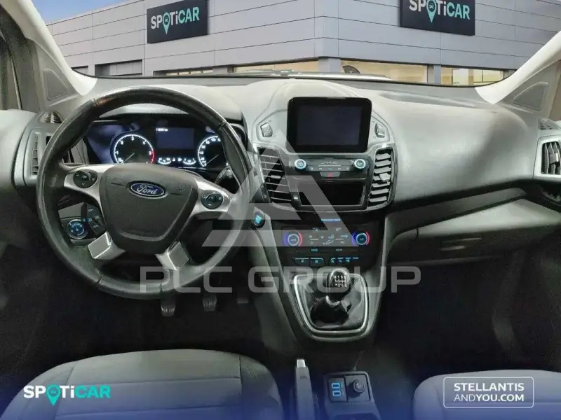 2019 Ford Tourneo