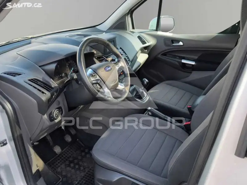 2019 Ford Tourneo