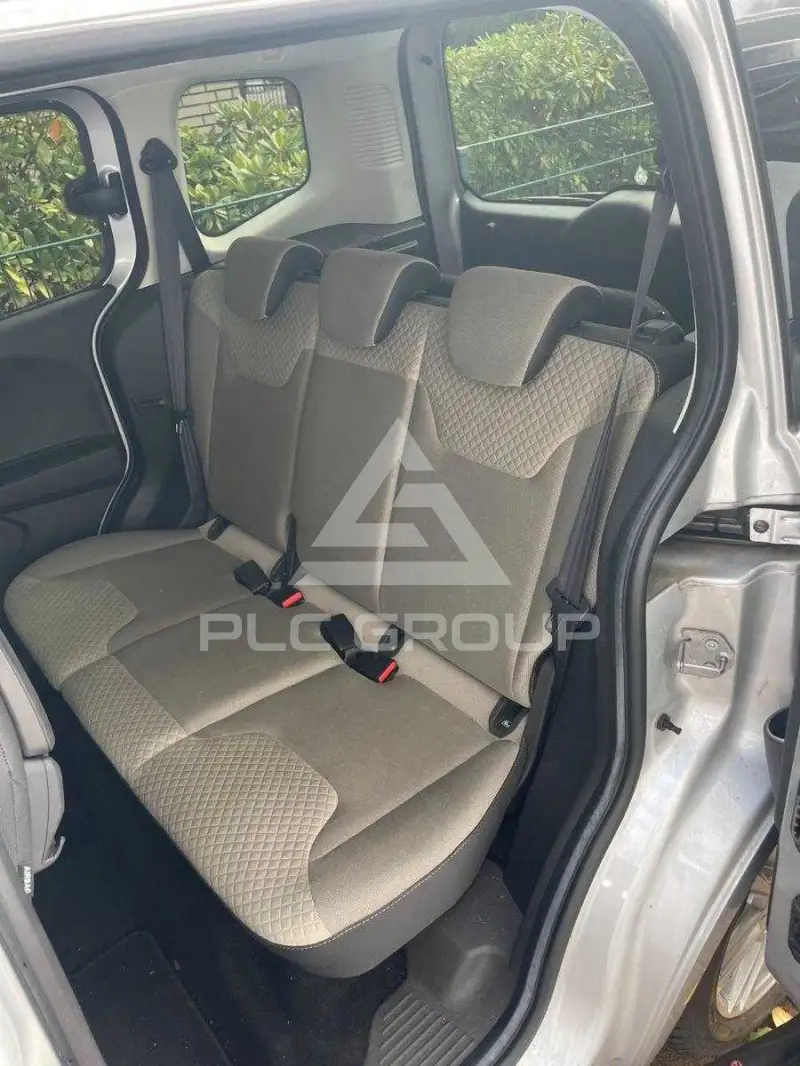 2019 Ford Tourneo