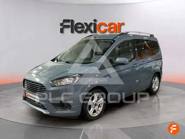 2019 Ford Tourneo