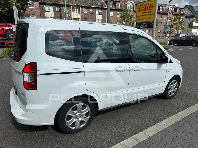 2019 Ford Tourneo