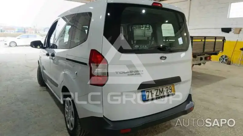 2019 Ford Tourneo