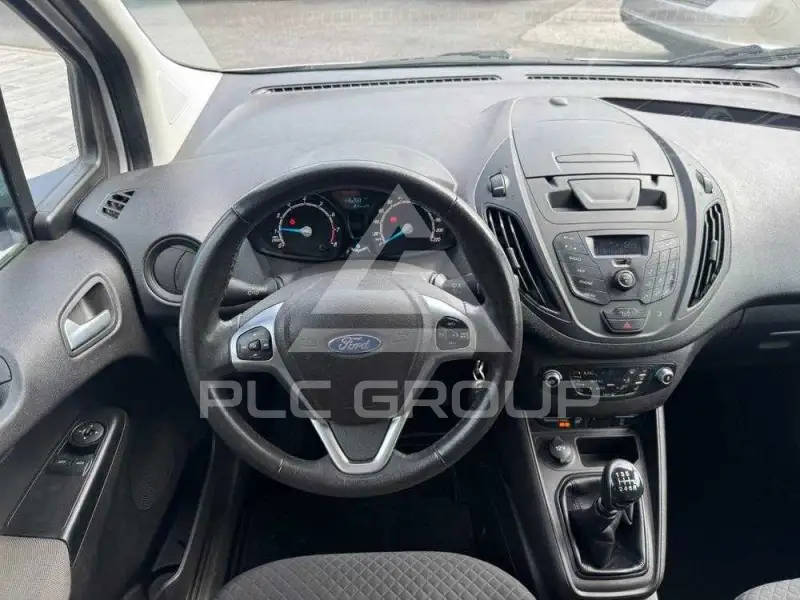 2019 Ford Tourneo