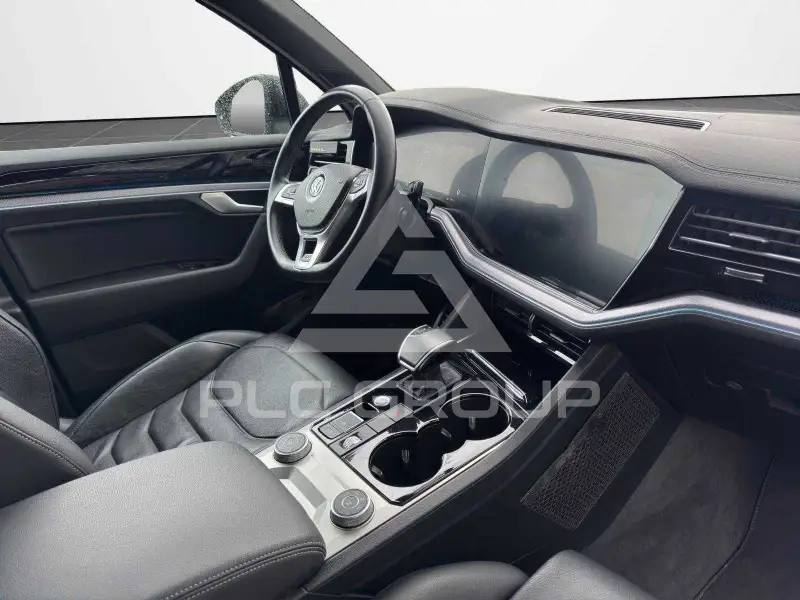 2019 Volkswagen Touareg