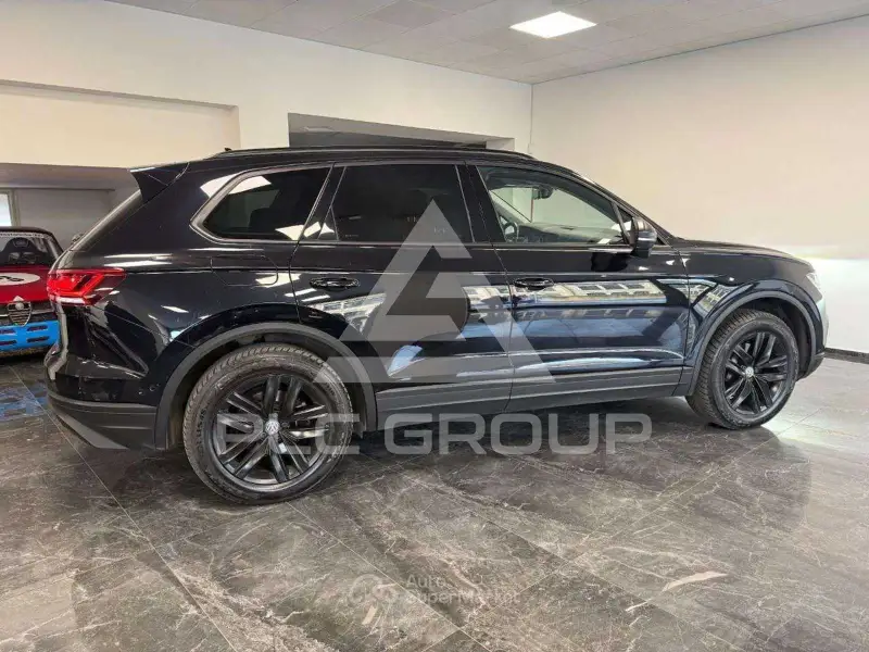 2019 Volkswagen Touareg