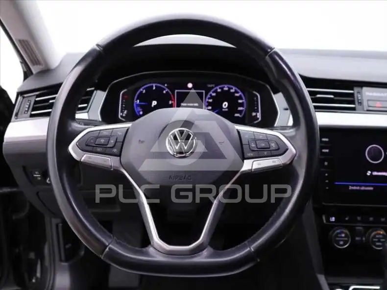 2019 Volkswagen Passat