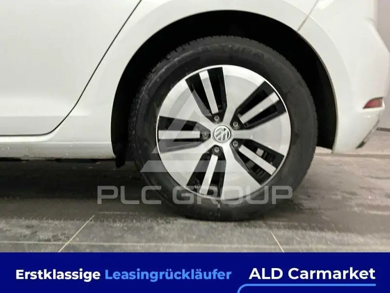 2019 Volkswagen E-Golf