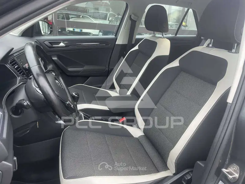 2019 Volkswagen T-Roc