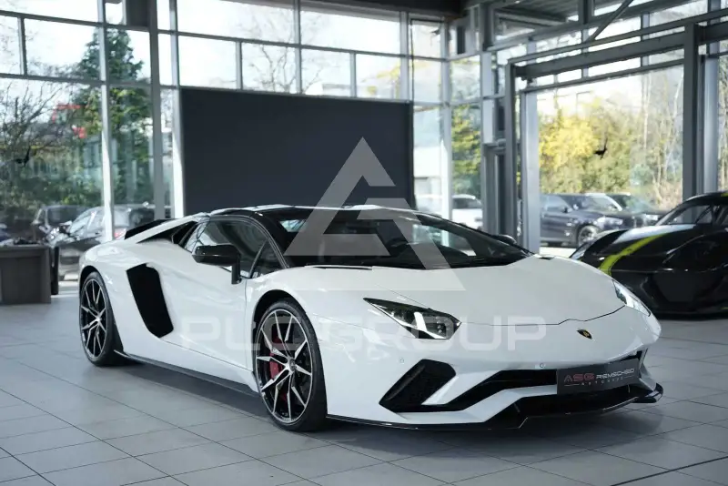 2019 Lamborghini Aventador