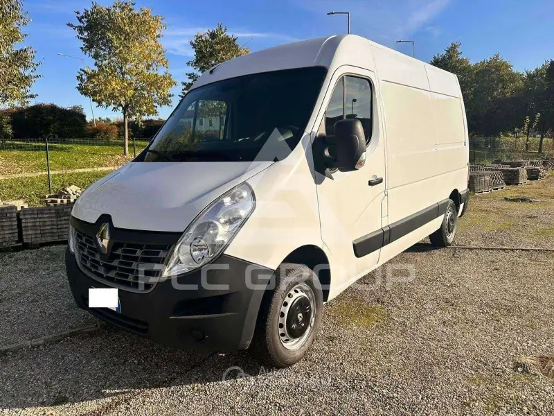 2019 Renault Master