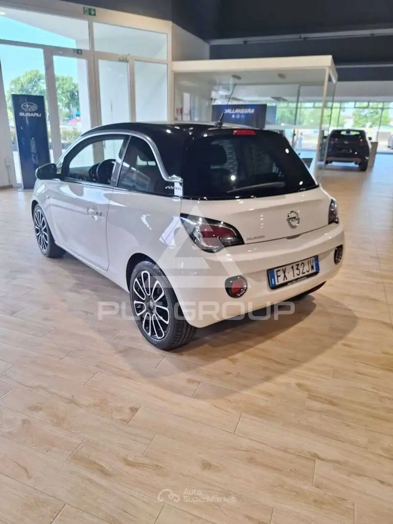 2019 Opel Adam