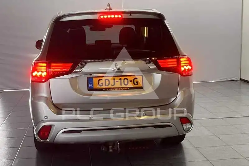 2020 Mitsubishi OUTLANDER