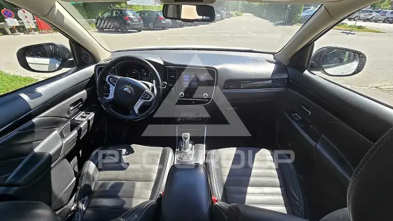 2020 Mitsubishi OUTLANDER