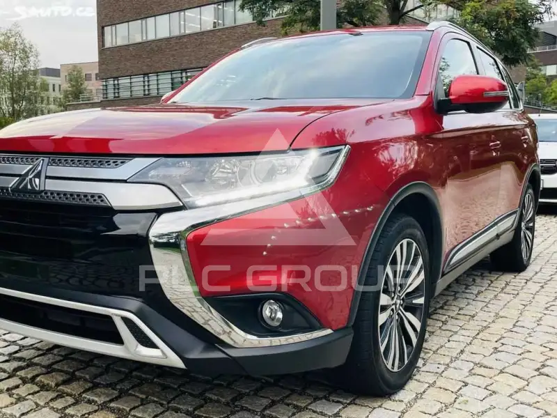 2020 Mitsubishi OUTLANDER