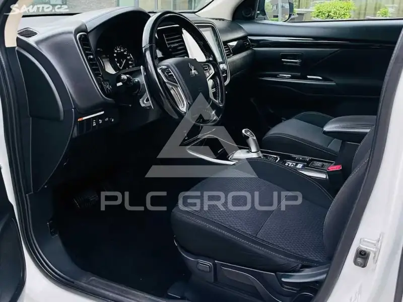 2020 Mitsubishi OUTLANDER
