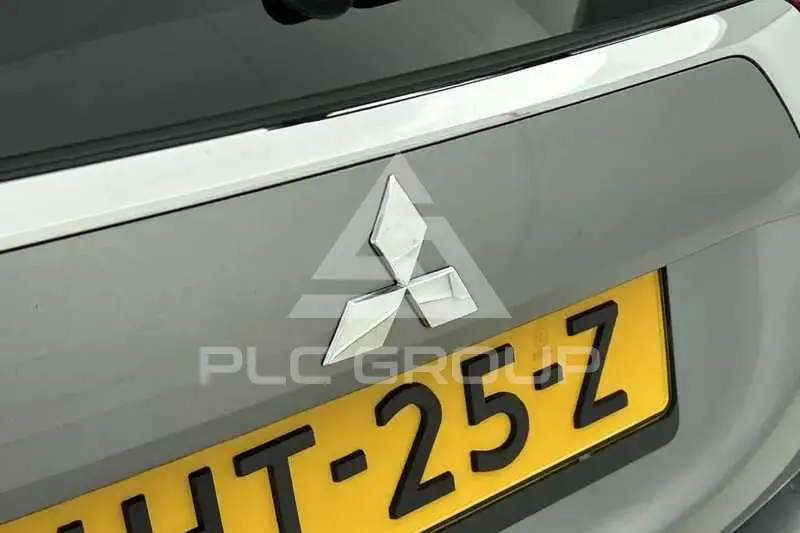 2020 Mitsubishi OUTLANDER