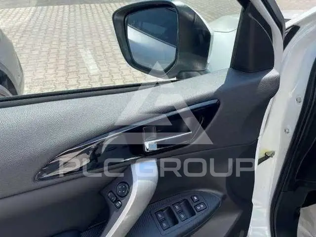 2020 Mitsubishi ECLIPSE