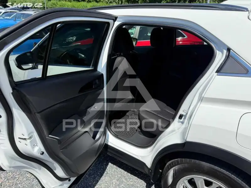 2020 Mitsubishi ECLIPSE