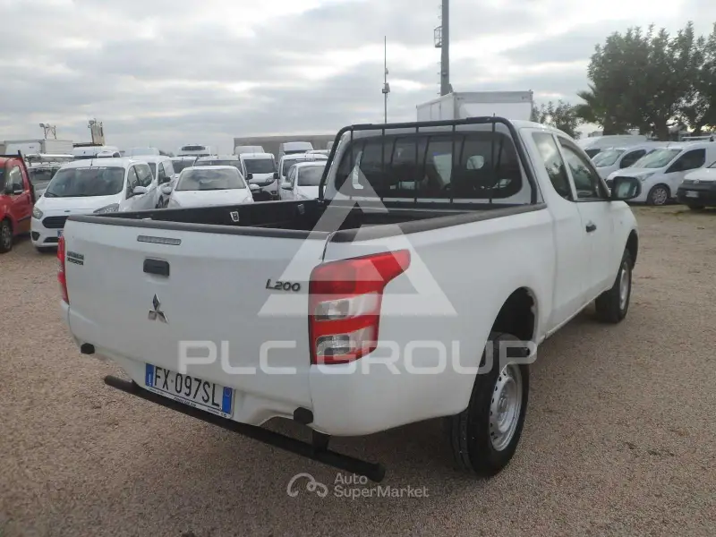 2020 Mitsubishi L200