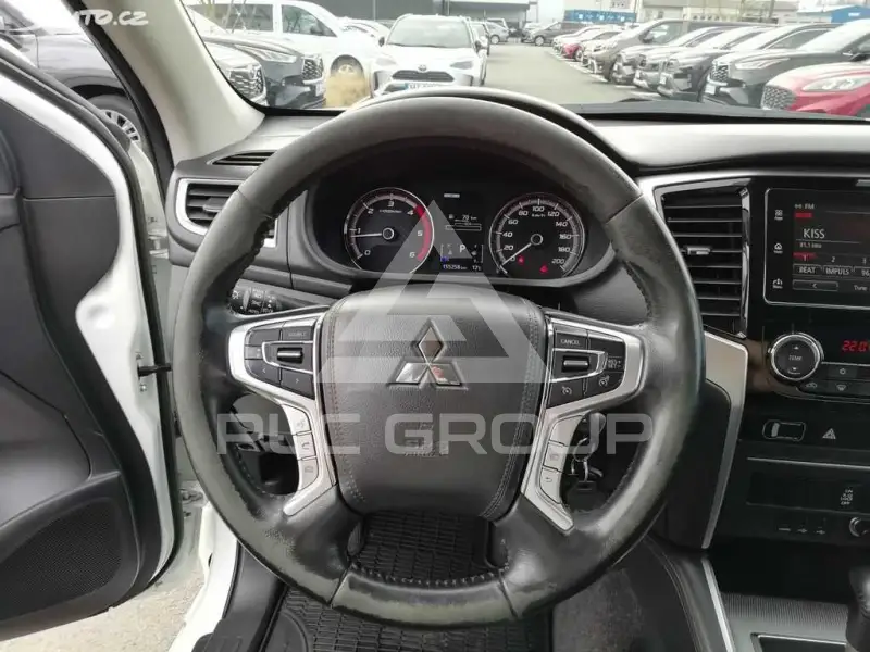 2020 Mitsubishi L200