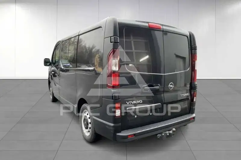 2020 Nissan NV 300