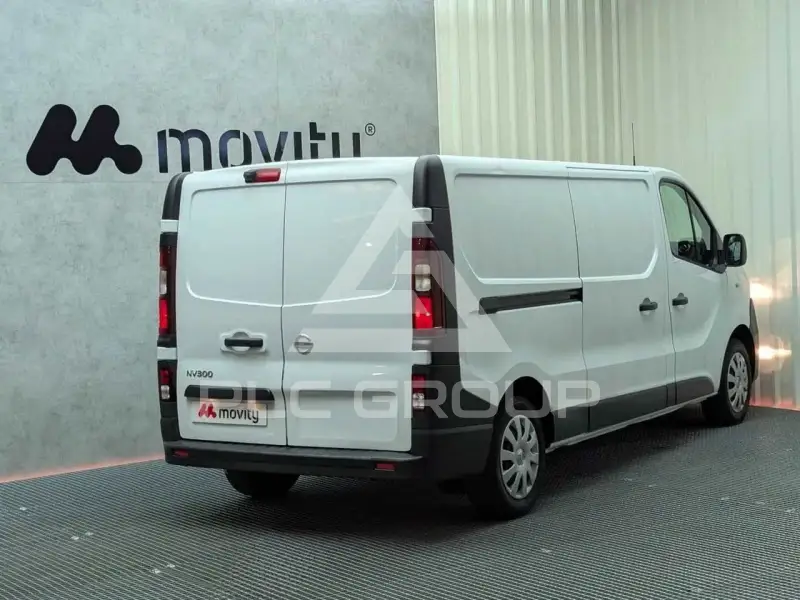 2020 Nissan NV 300