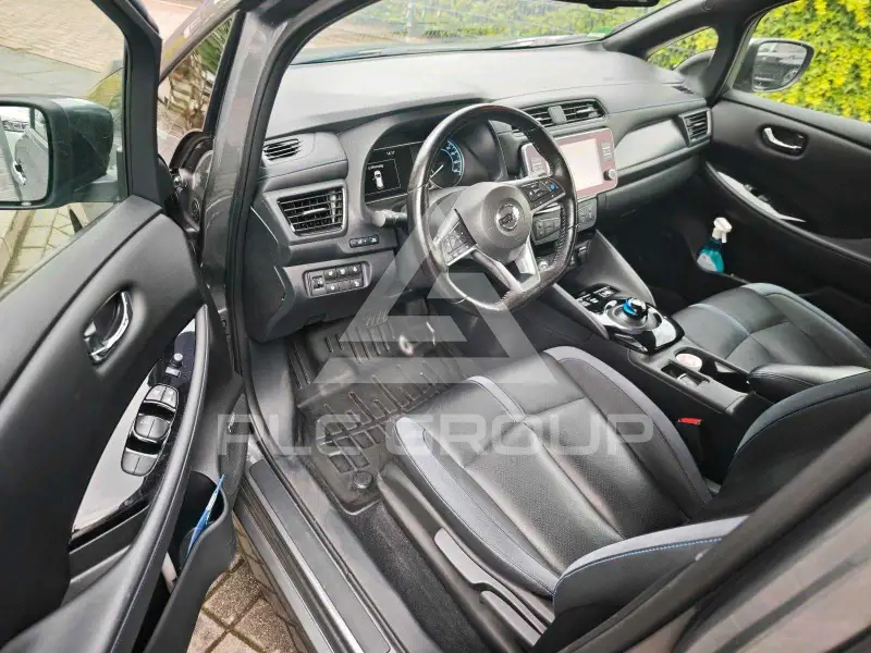 2020 Nissan LEAF