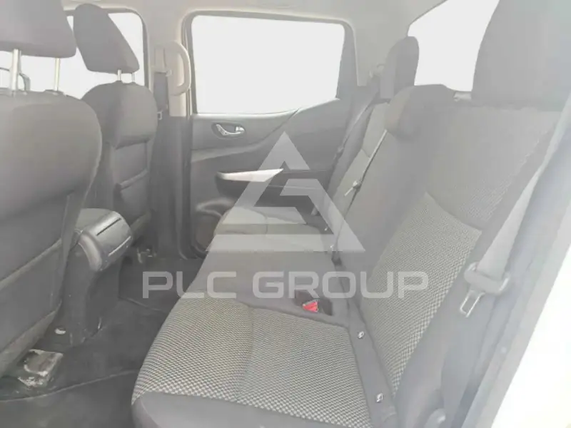 2020 Nissan Navara