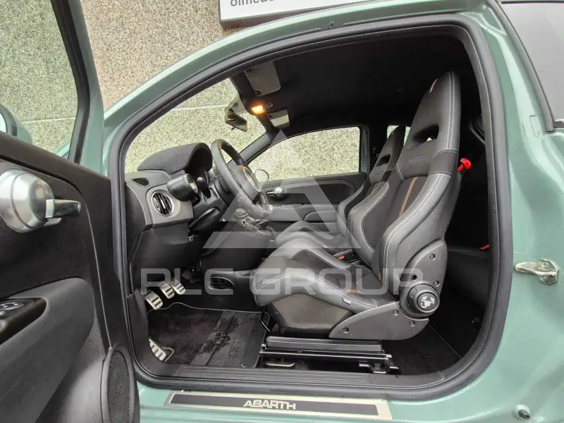 2020 Abarth 695