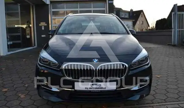 2020 BMW 218