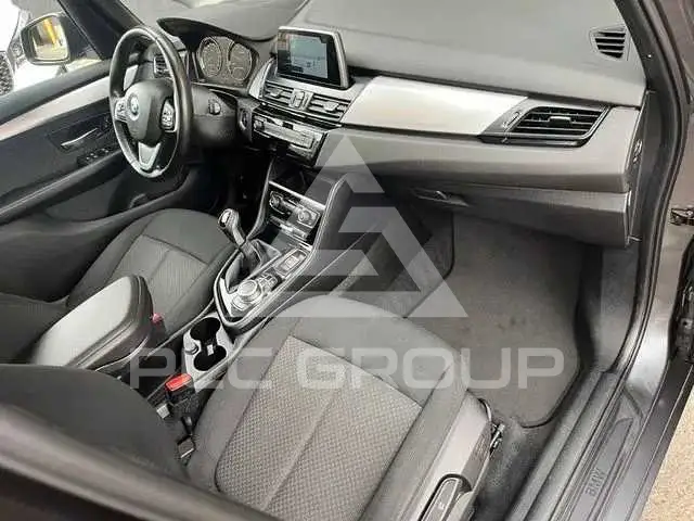 2020 BMW 218