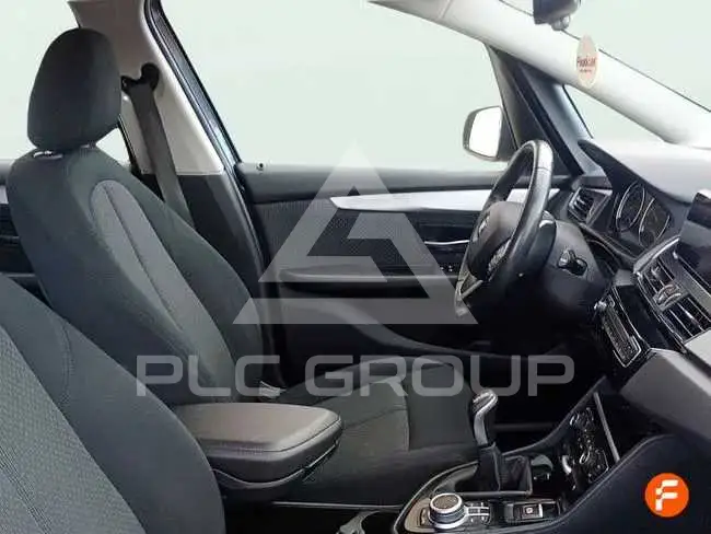 2020 BMW 218