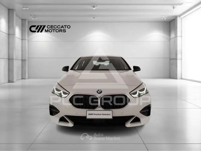 2020 BMW 218