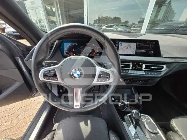 2020 BMW 218