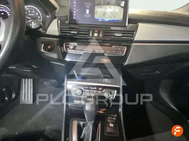2020 BMW 218