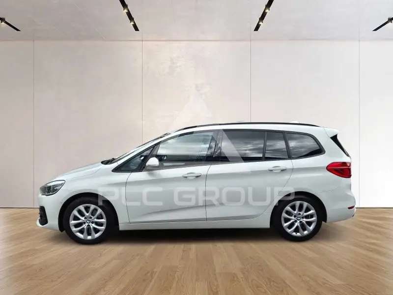 2020 BMW 218