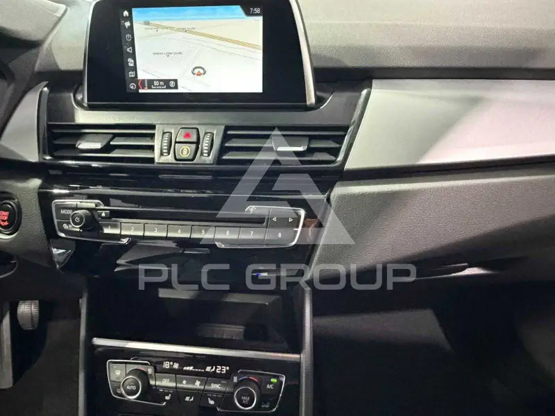 2020 BMW 218